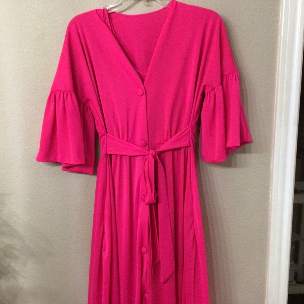 Vintage Women's Hot Pink Nightgown & Robe with Belt